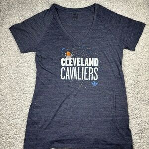 Cleveland Cavaliers Tee Womens Extra Large Fitted T-Shirt V-neck NBA Basketball